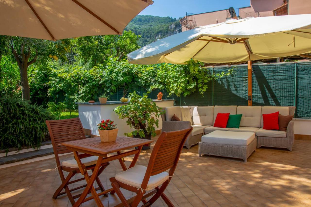 Xenia House Sorrento Hotel ภายนอก รูปภาพ