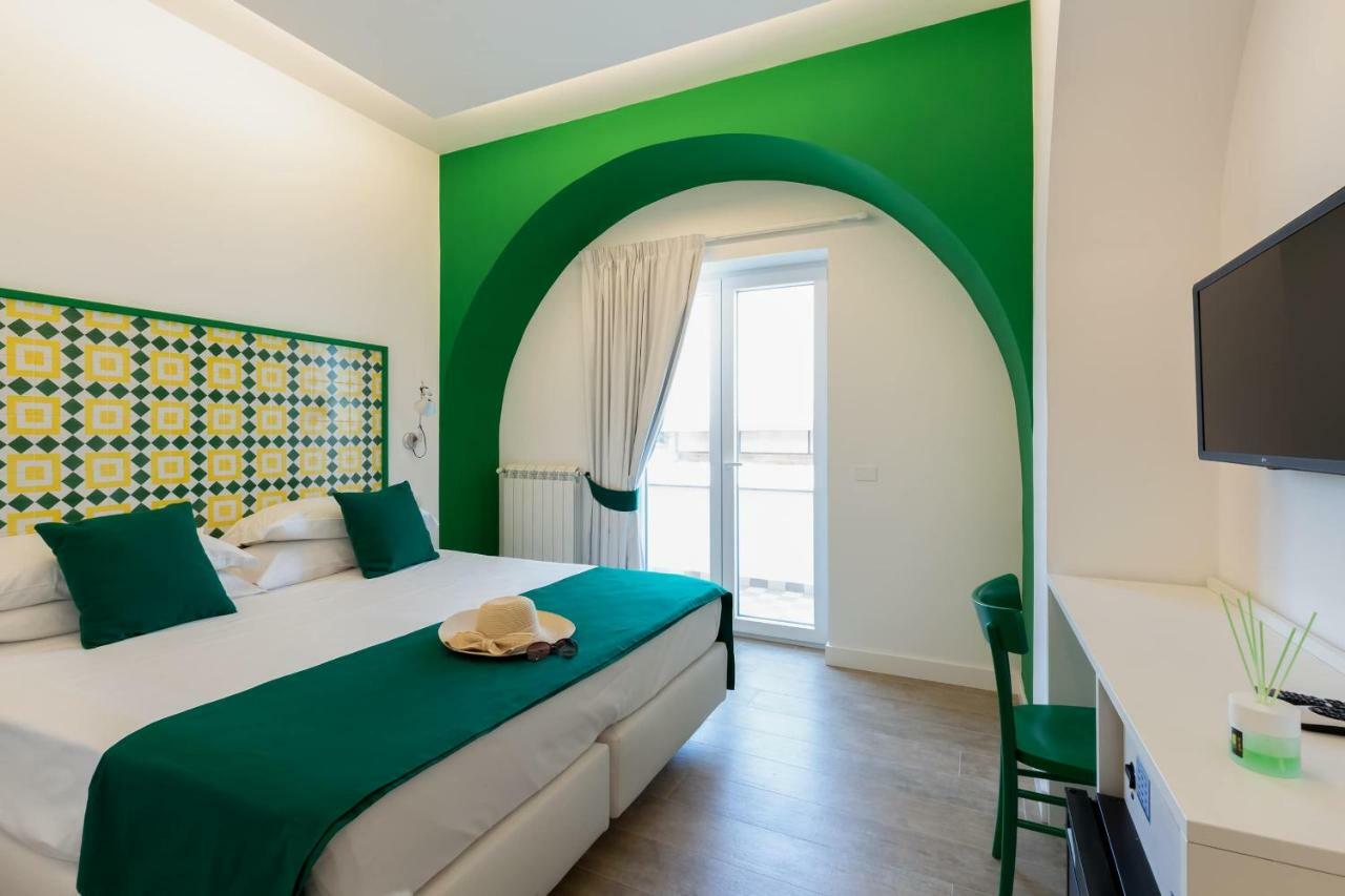 Xenia House Sorrento Hotel ภายนอก รูปภาพ